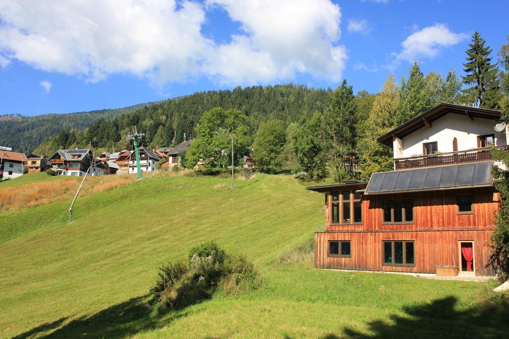 Appartement Haus Sigrid à Bad Kleinkirchheim Extérieur photo